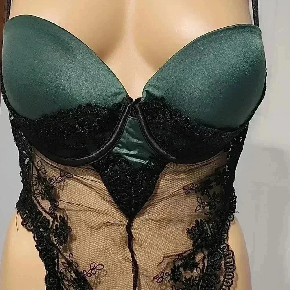 Intimwear   - Picture 8 of 11